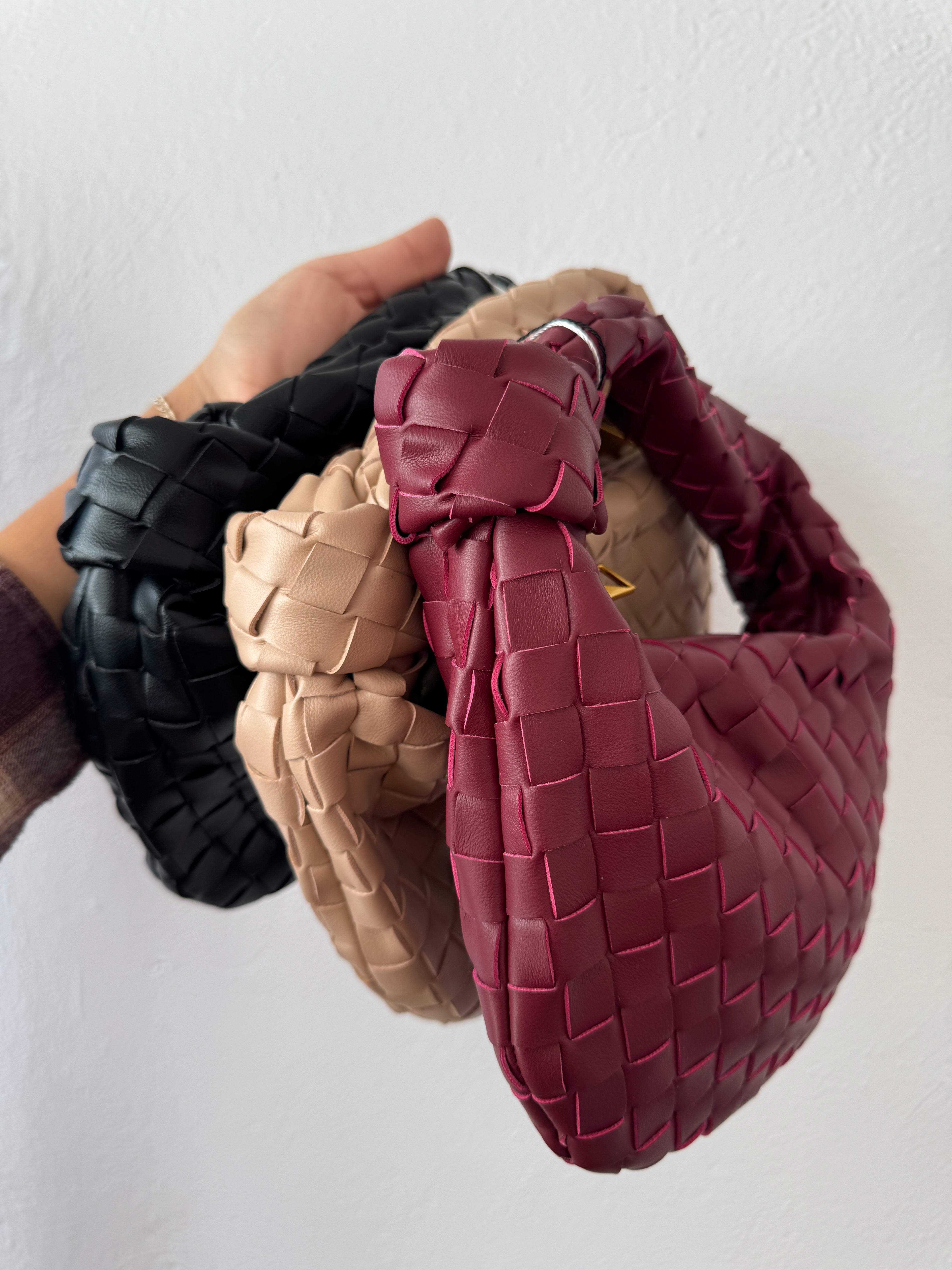 Bella Woven Knotted Handbag- Burgundy