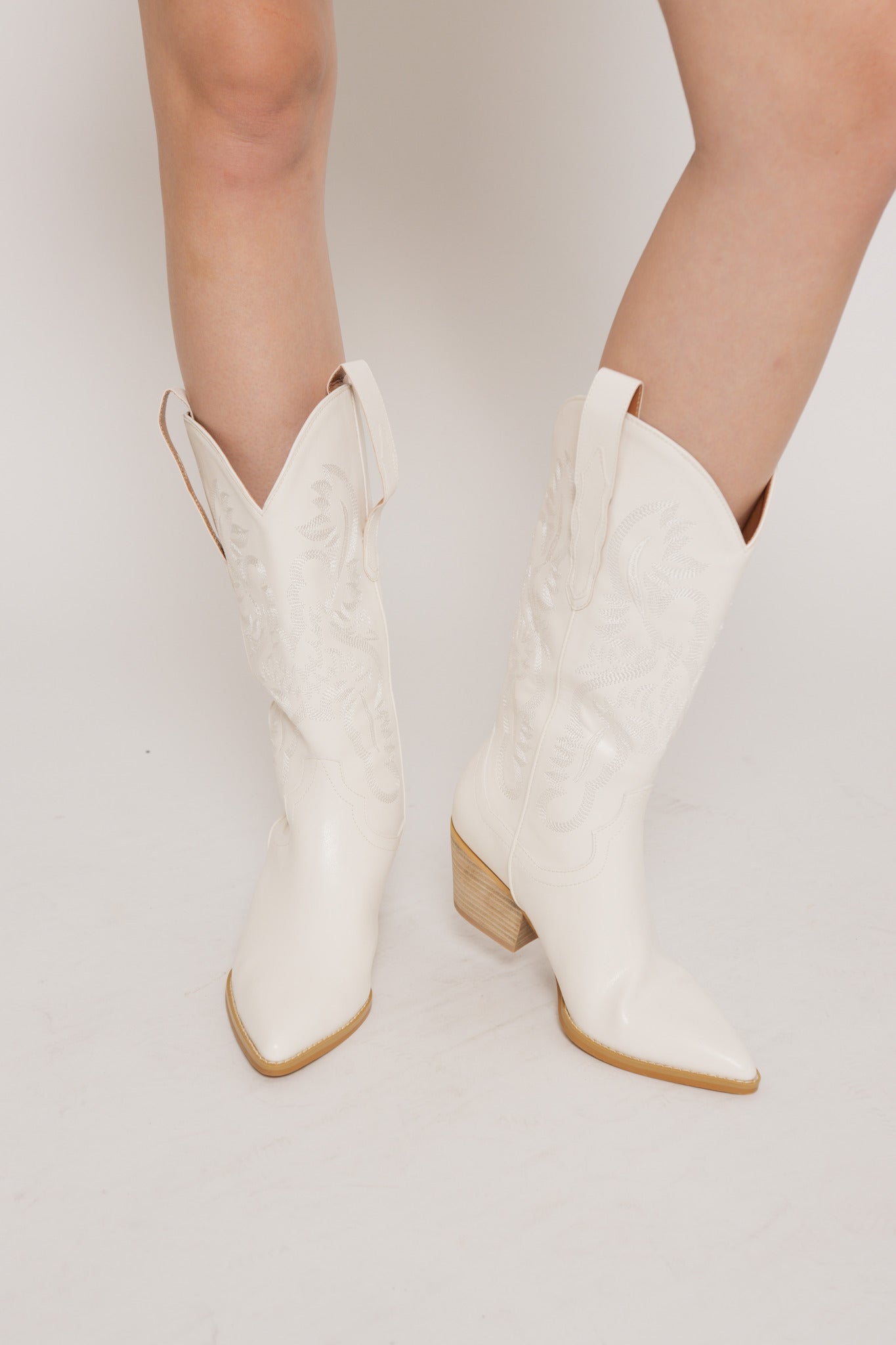 Taylor White Cowgirl Boot