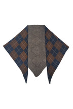 Argyle Triangle Knit Scarf
