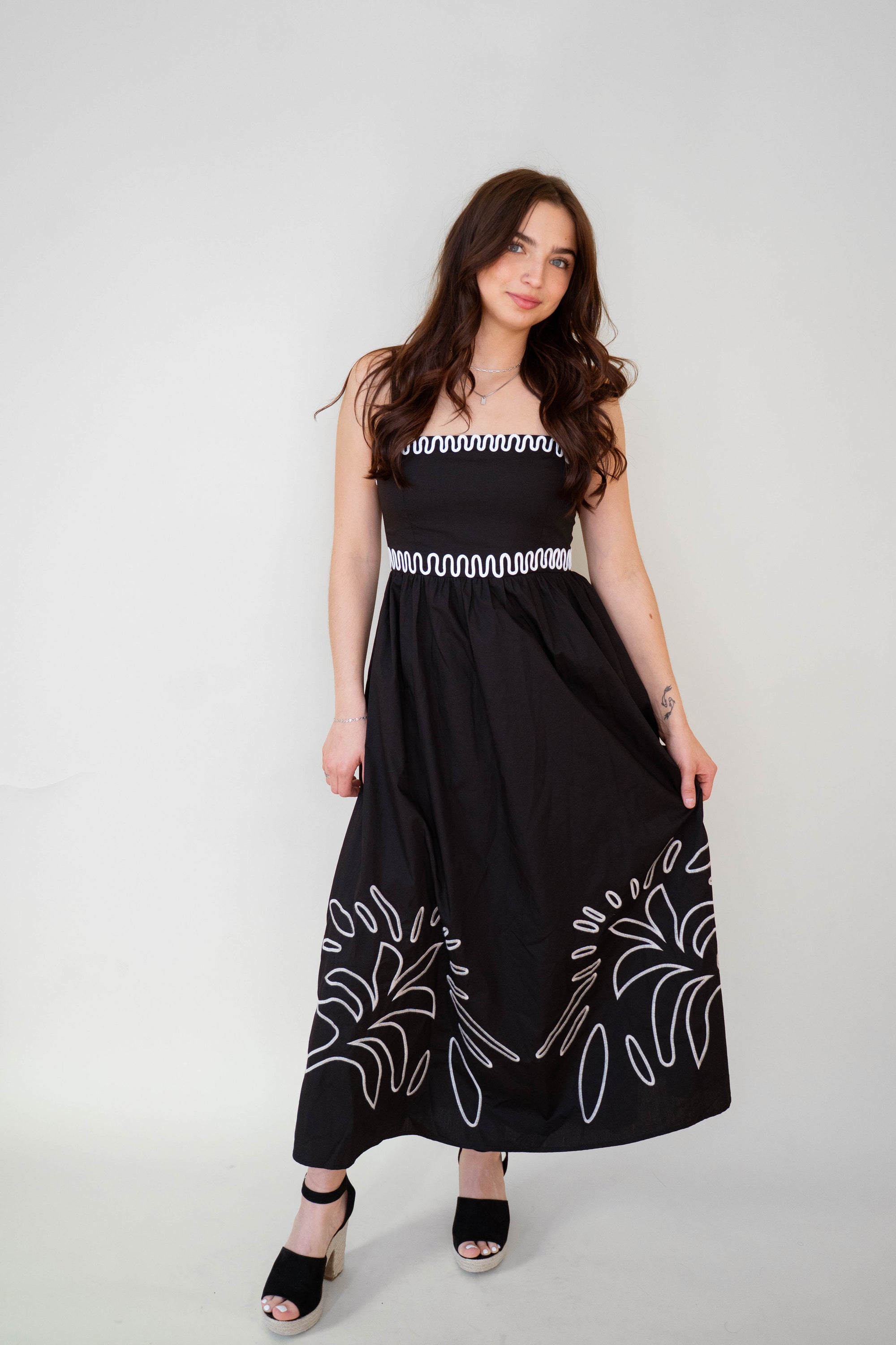 Noir 100% Cotton Embroidered Midi Dress