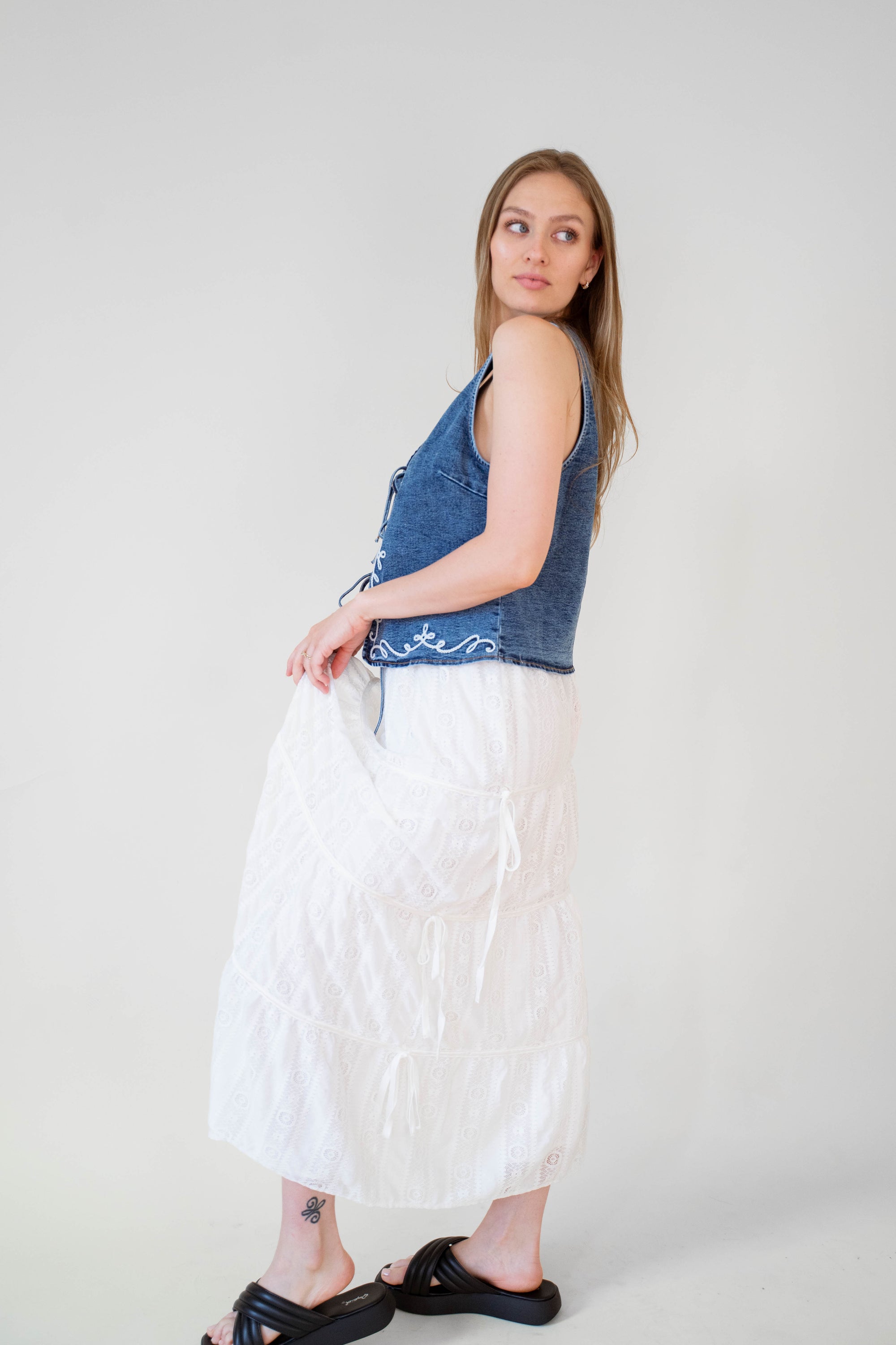Lace Side Bow Detail Skirt