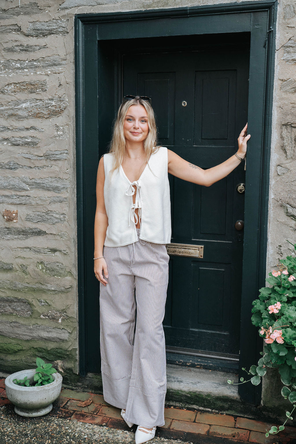 Cream Knit Tie-Front Sleeveless Vest Top