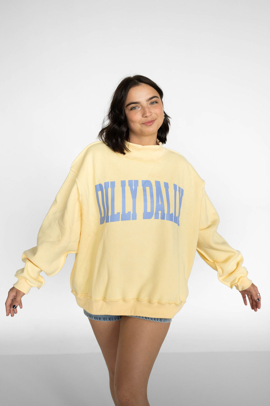 Dilly Dally Mockneck Sweatshirt