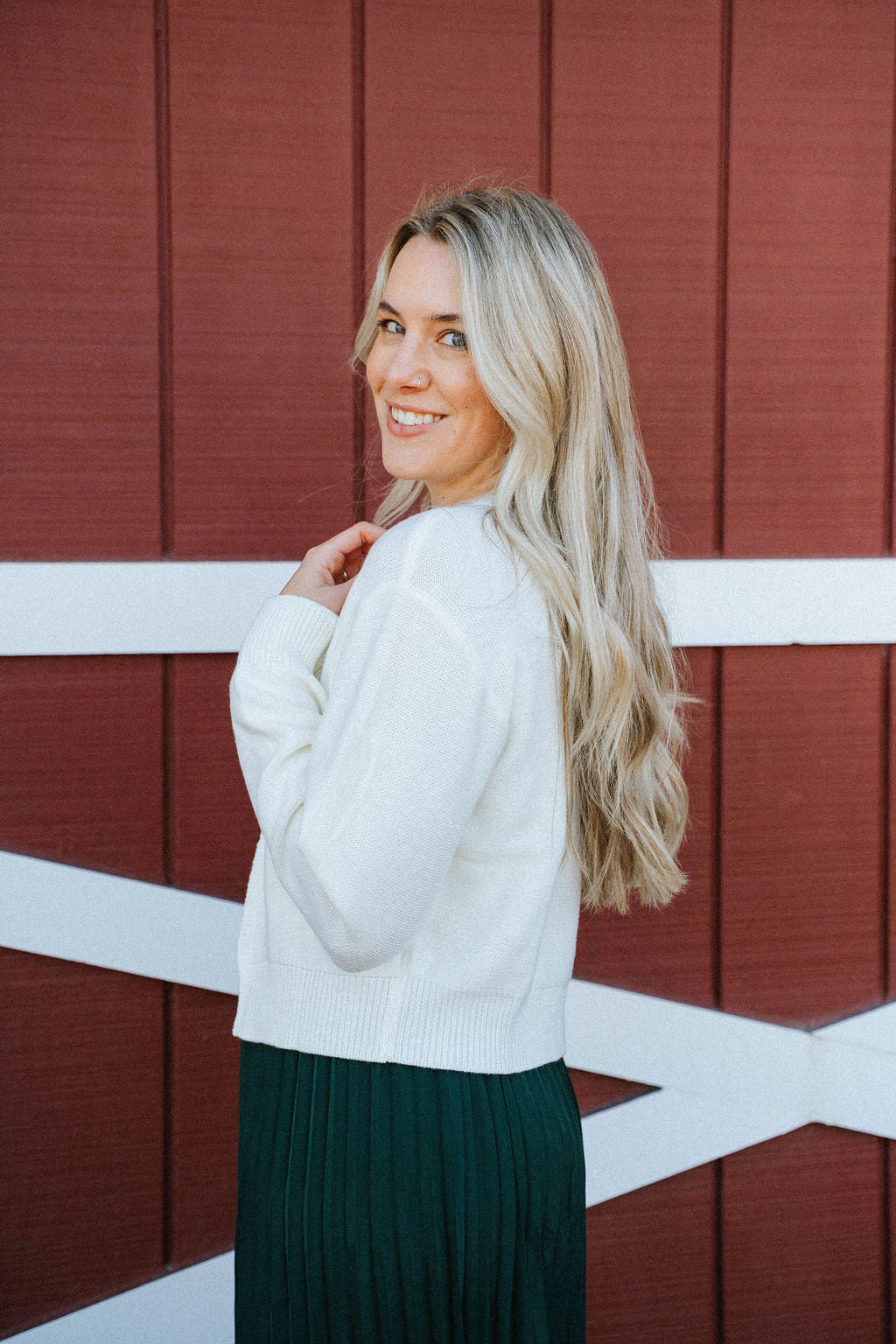 Everly Reversible Bow Sweater – Winter White