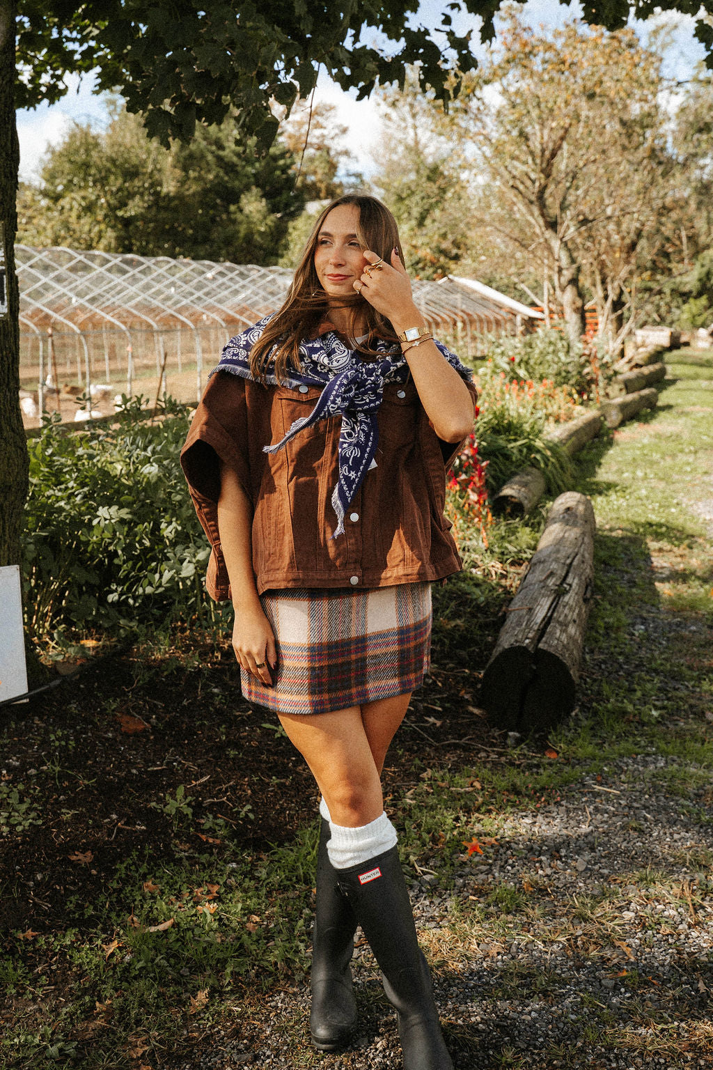 Navy Paisley Fringe Hem Triangular Scarf