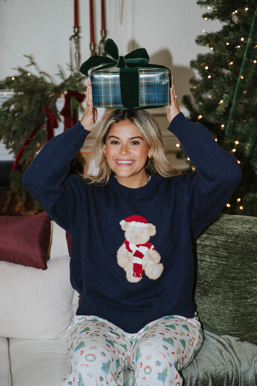 Holiday Teddy Knit Sweater – Navy