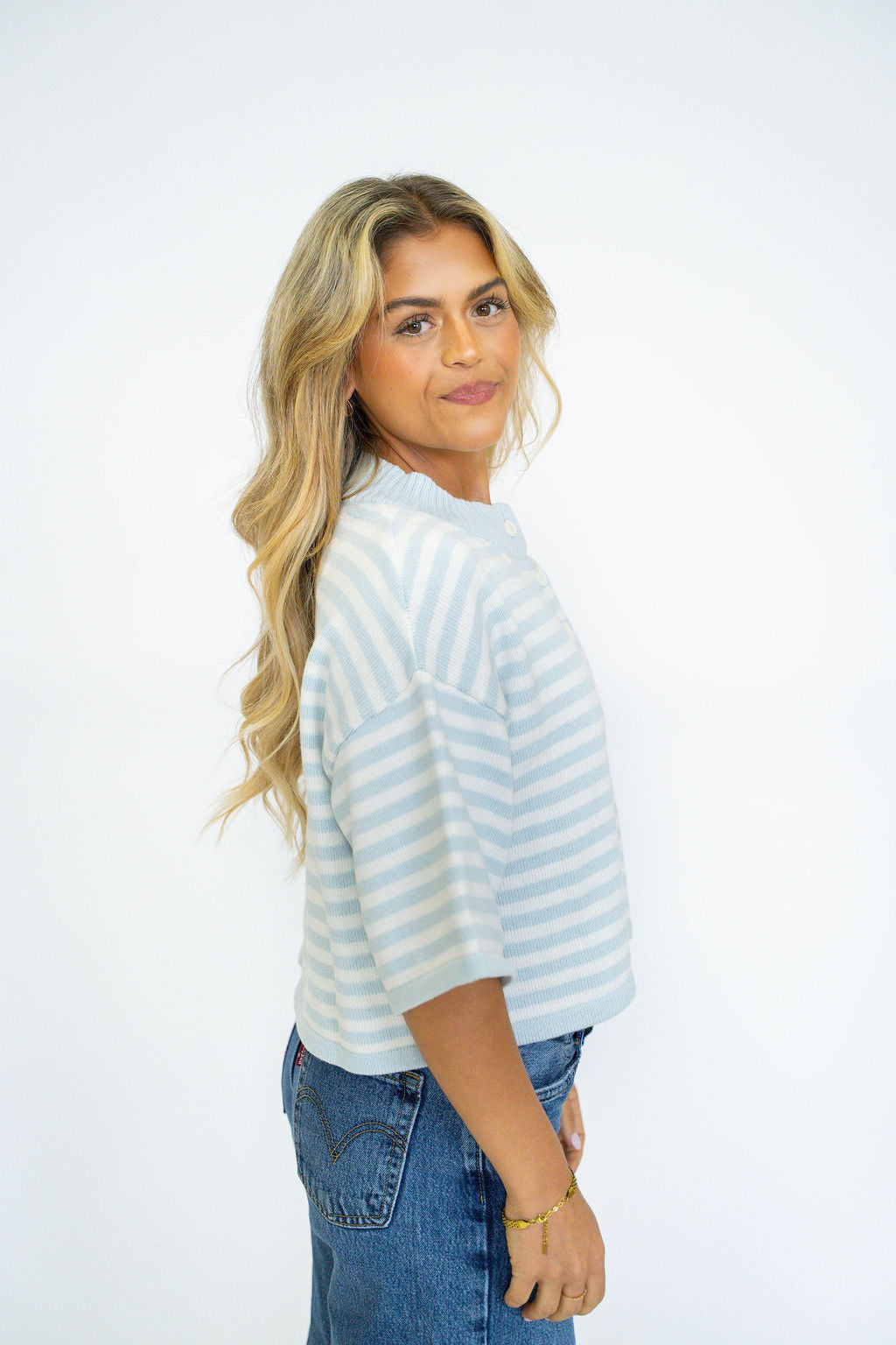 Sunday Shoreline Top- Sky Blue