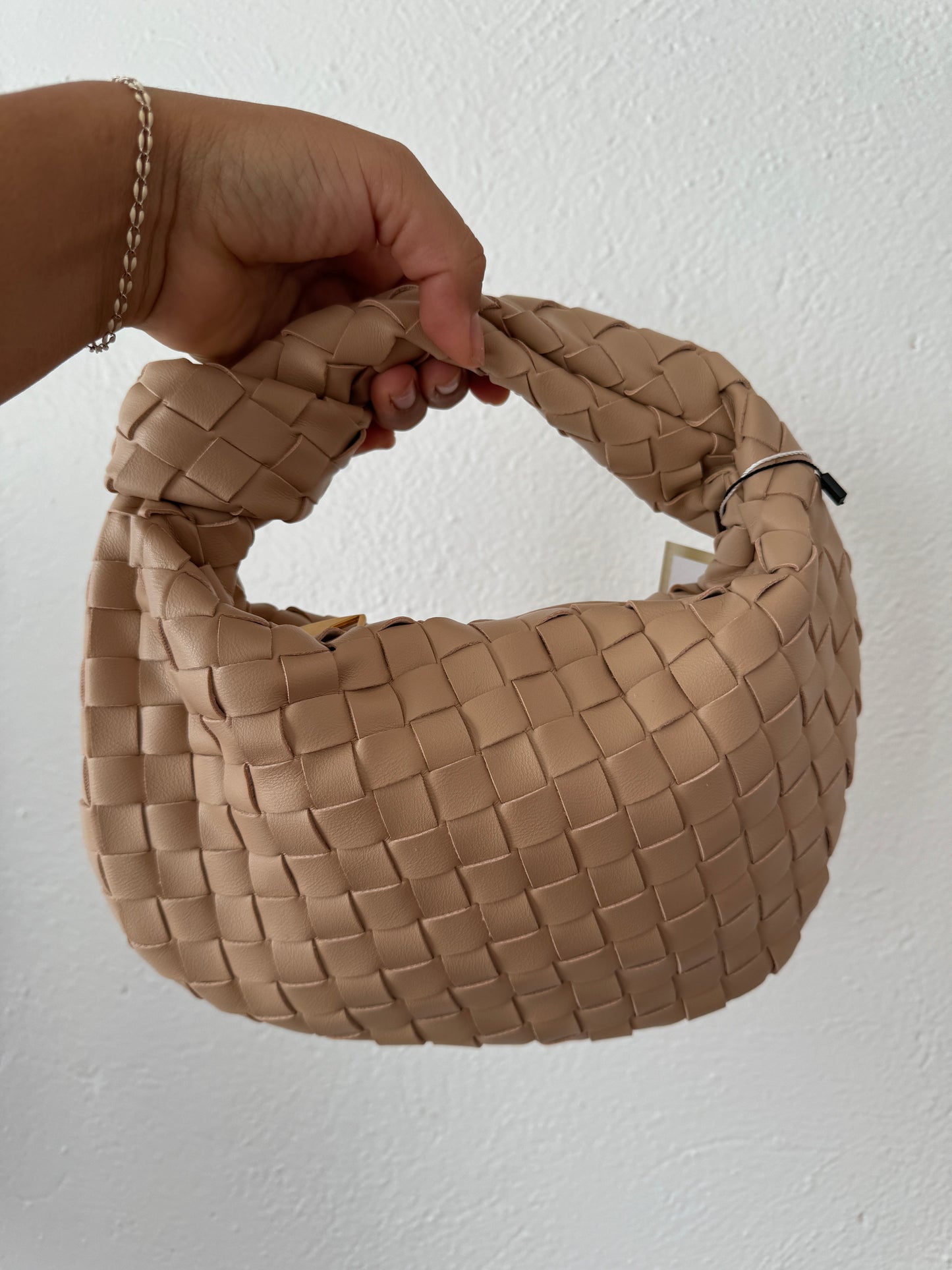 Bella Woven Knotted Handbag- Tan Beige