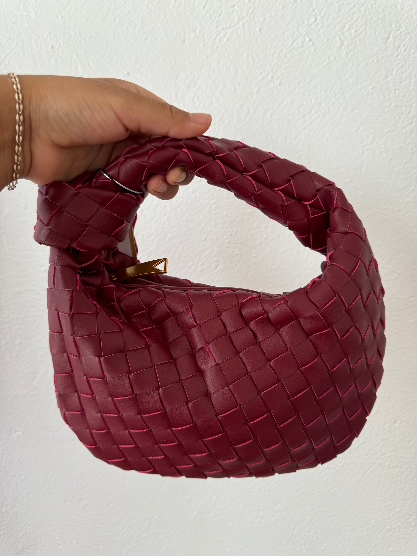 Bella Woven Knotted Handbag- Burgundy