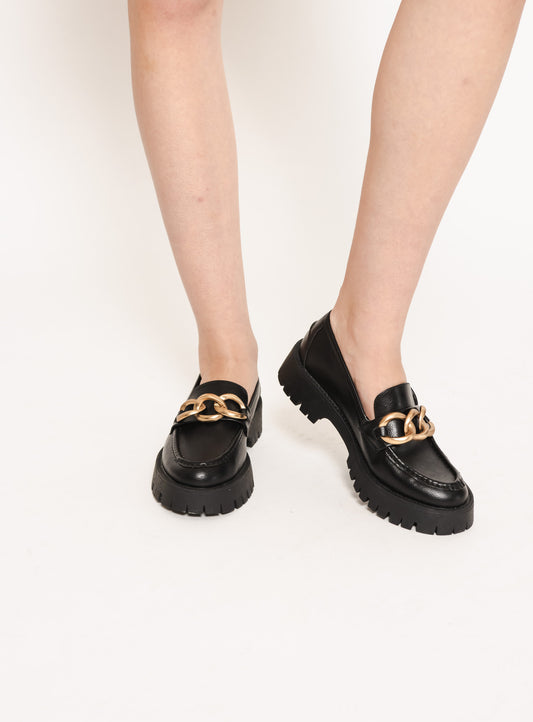 Elevated But Casual Chunky Chain Loafer
